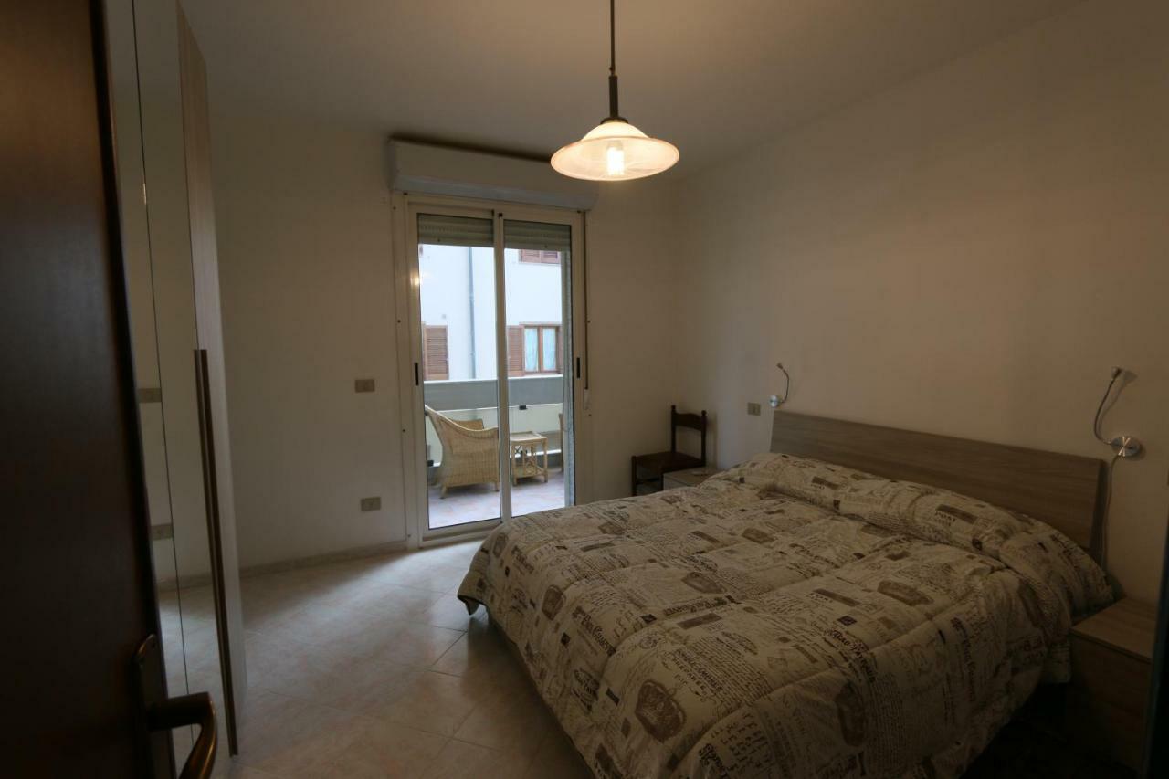 Апартаменти Apartamento Fronte Mare Альгеро Екстер'єр фото